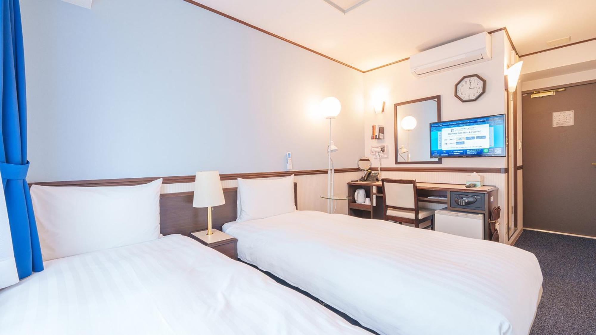 Toyoko Inn Shin-Osaka-Eki Higashi-Guchi Rum bild