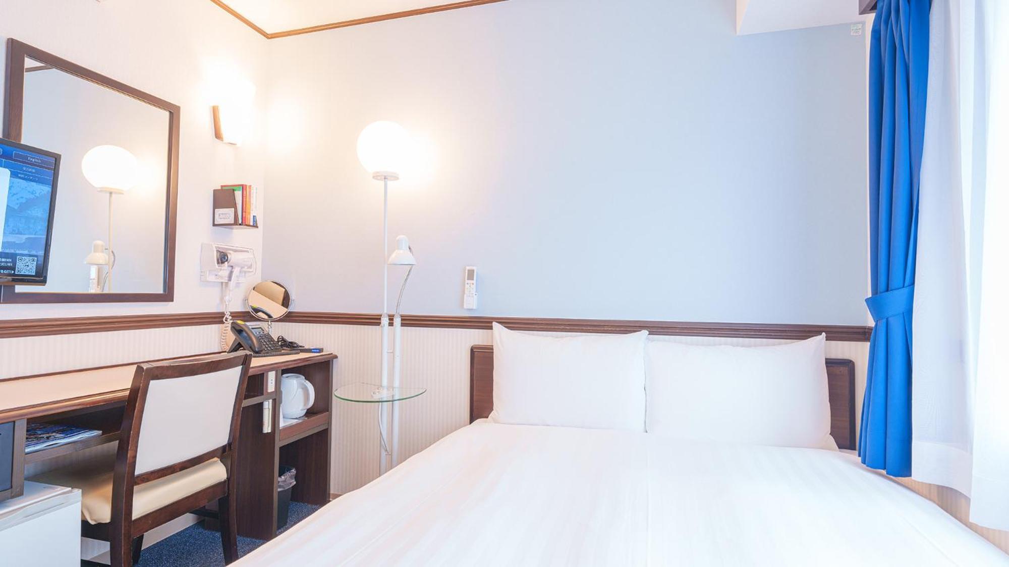 Toyoko Inn Shin-Osaka-Eki Higashi-Guchi Rum bild