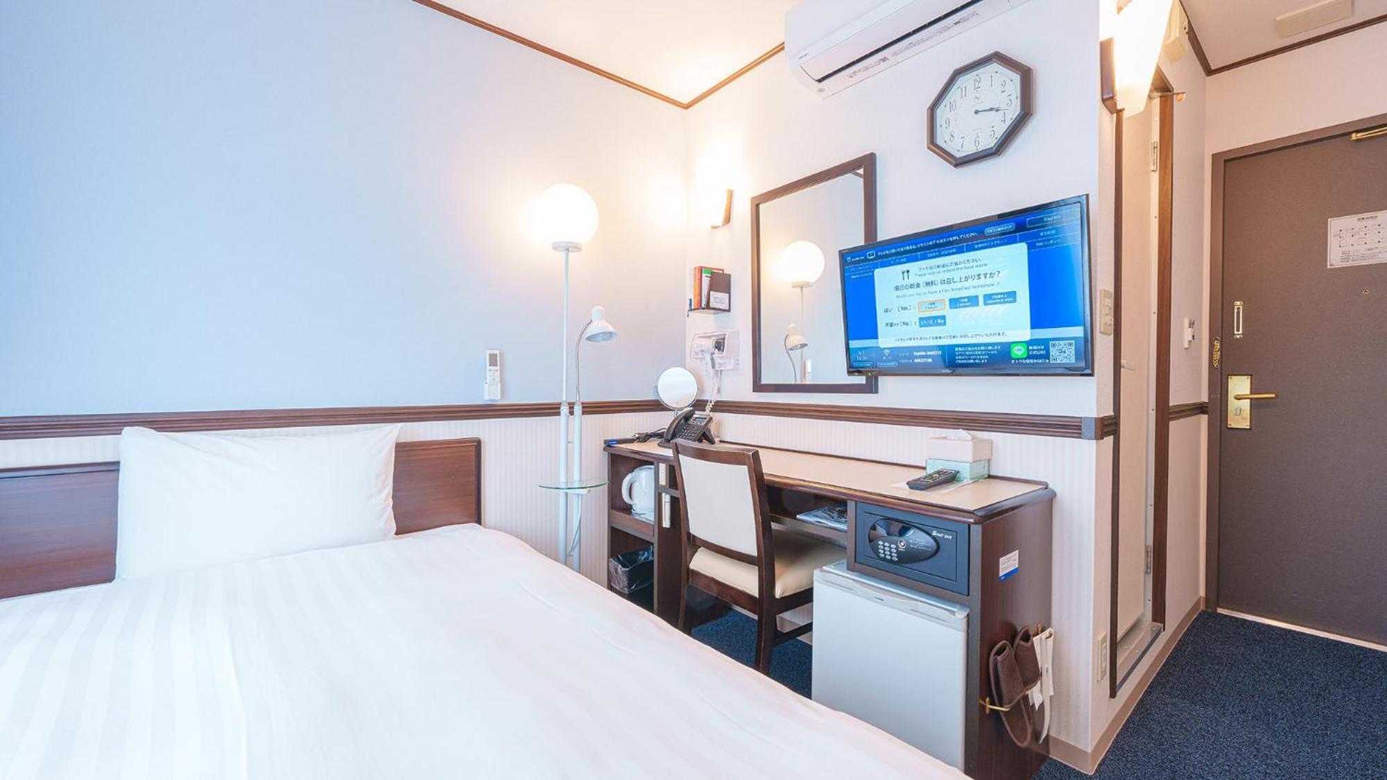 Toyoko Inn Shin-Osaka-Eki Higashi-Guchi Exteriör bild